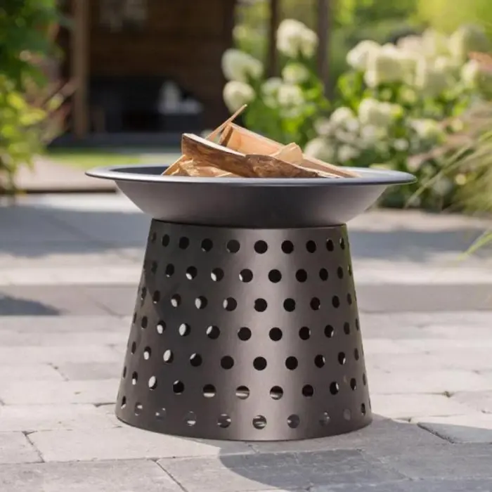 Fremont bålkurv i sortlakkert stål fra RedFire, høyde 37 cm